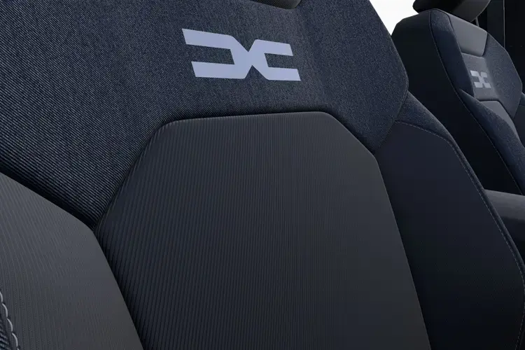 1.2 TCe 130 Journey 5dr 4X4
