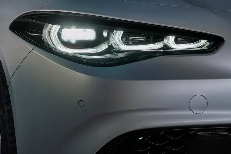 2.9 V6 BiTurbo Quadrifoglio Collezione 4dr Auto