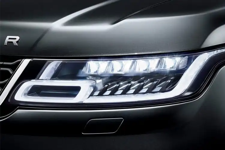4.4 P635 V8 SV Ultimate Edition 5dr Auto