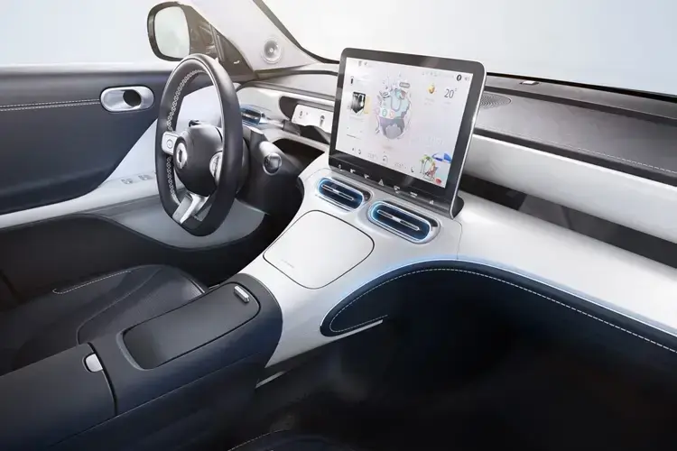 200kW Pro 49kWh 5dr Auto