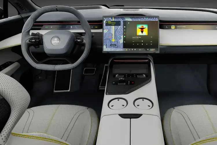 450kW 600 102kWh 4dr Auto