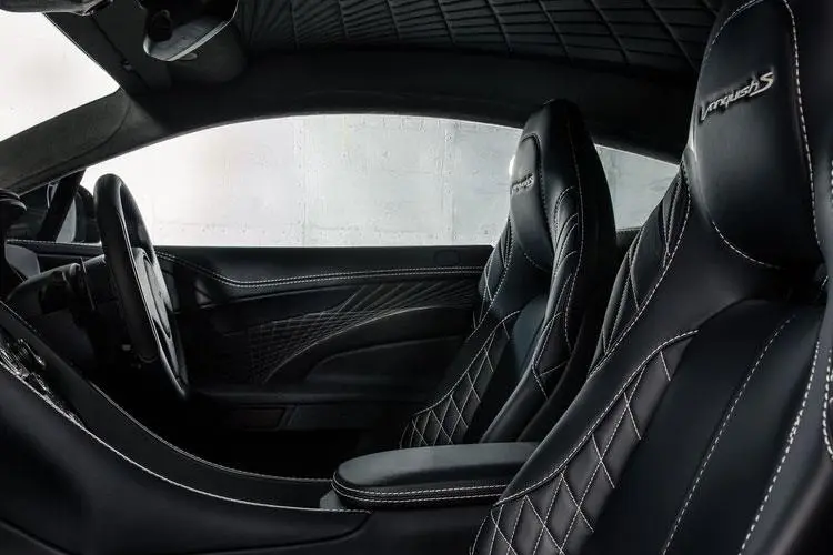 ASTON MARTIN VANQUISH COUPE Standard ASTON MARTIN VANQUISH COUPE Standard