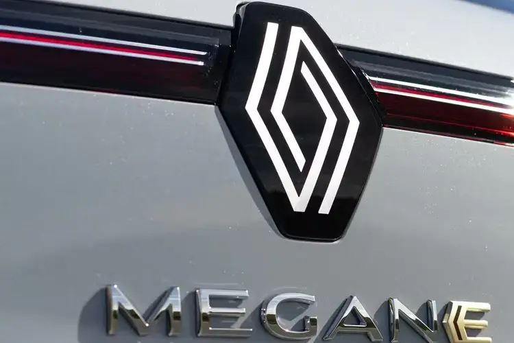 RENAULT MEGANE E-TECH HATCHBACK Techno Esprit Alpine RENAULT MEGANE E-TECH HATCHBACK Techno Esprit Alpine