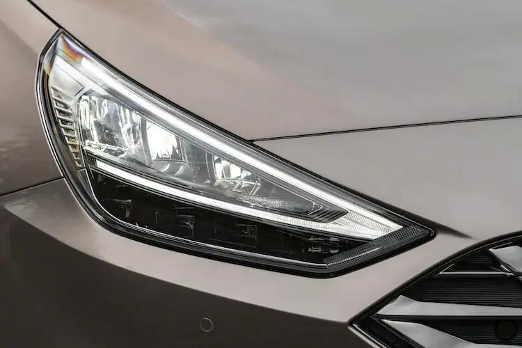 HYUNDAI I30 HATCHBACK 1.5T GDi 48v Hybrid Premium 5dr HYUNDAI I30 HATCHBACK 1.5T GDi 48v Hybrid Premium 5dr