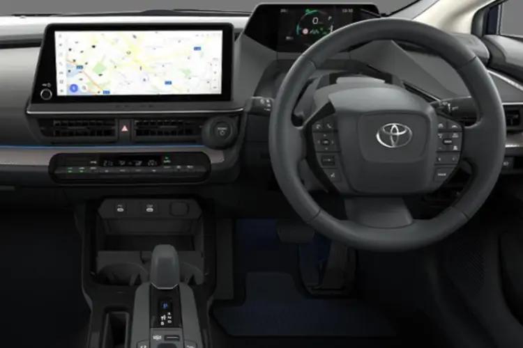 TOYOTA PRIUS 2.0 PHEV Excel 5dr CVT TOYOTA PRIUS 2.0 PHEV Excel 5dr CVT
