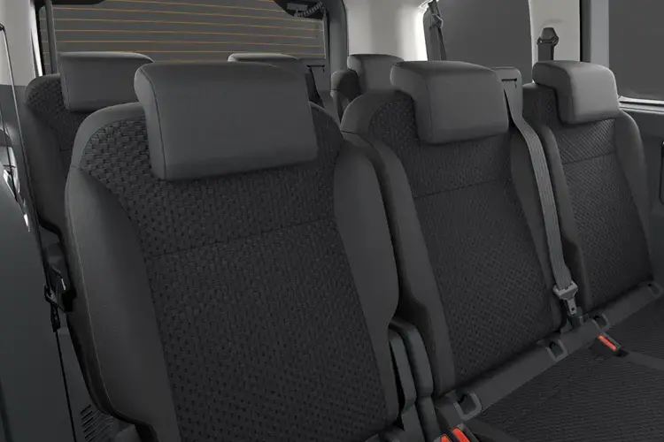 100kW Design Premium L2 75kWh 5dr Auto