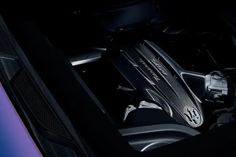 MASERATI GT2 STRADALE COUPE Standard