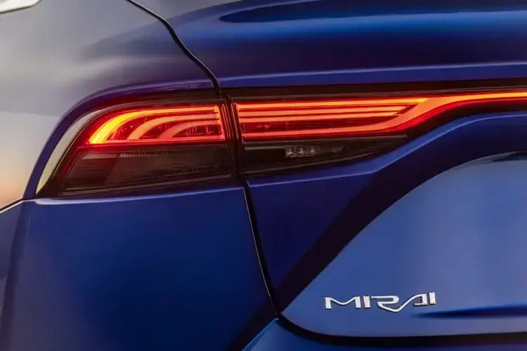 TOYOTA MIRAI SALOON Design